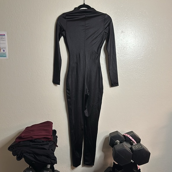 NWT SKIMS All in One Shine Mock Neck Long Sleeve Zip Front Catsuit - Picture 6 of 9